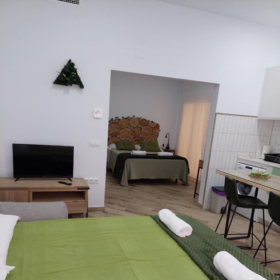 Avocado Suite By Alhaurin Loft City Center 알하우린데라토레 외부 사진
